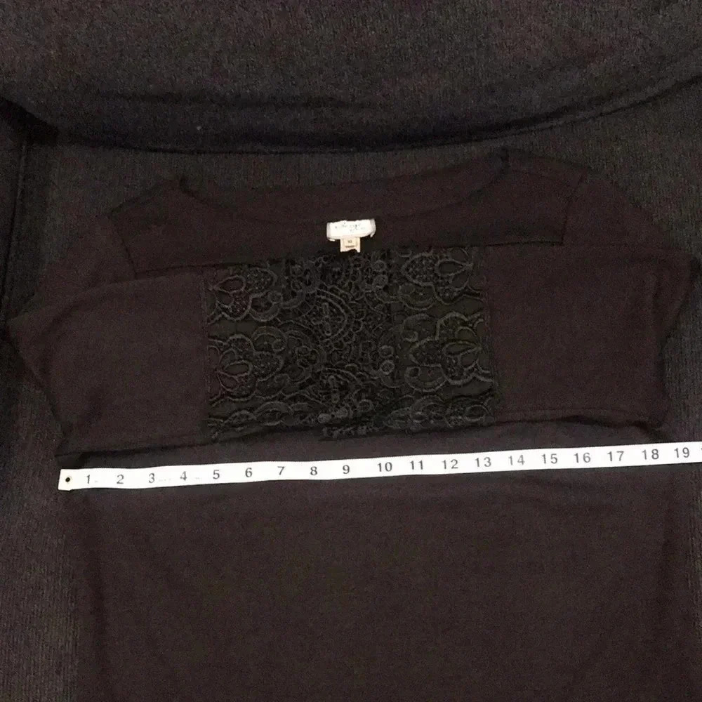 Beige by ECI Black Intricate Scalloped Lace Boat Neck 3/4 Sleeved Dress-Size 10 - Picture 11 of 12